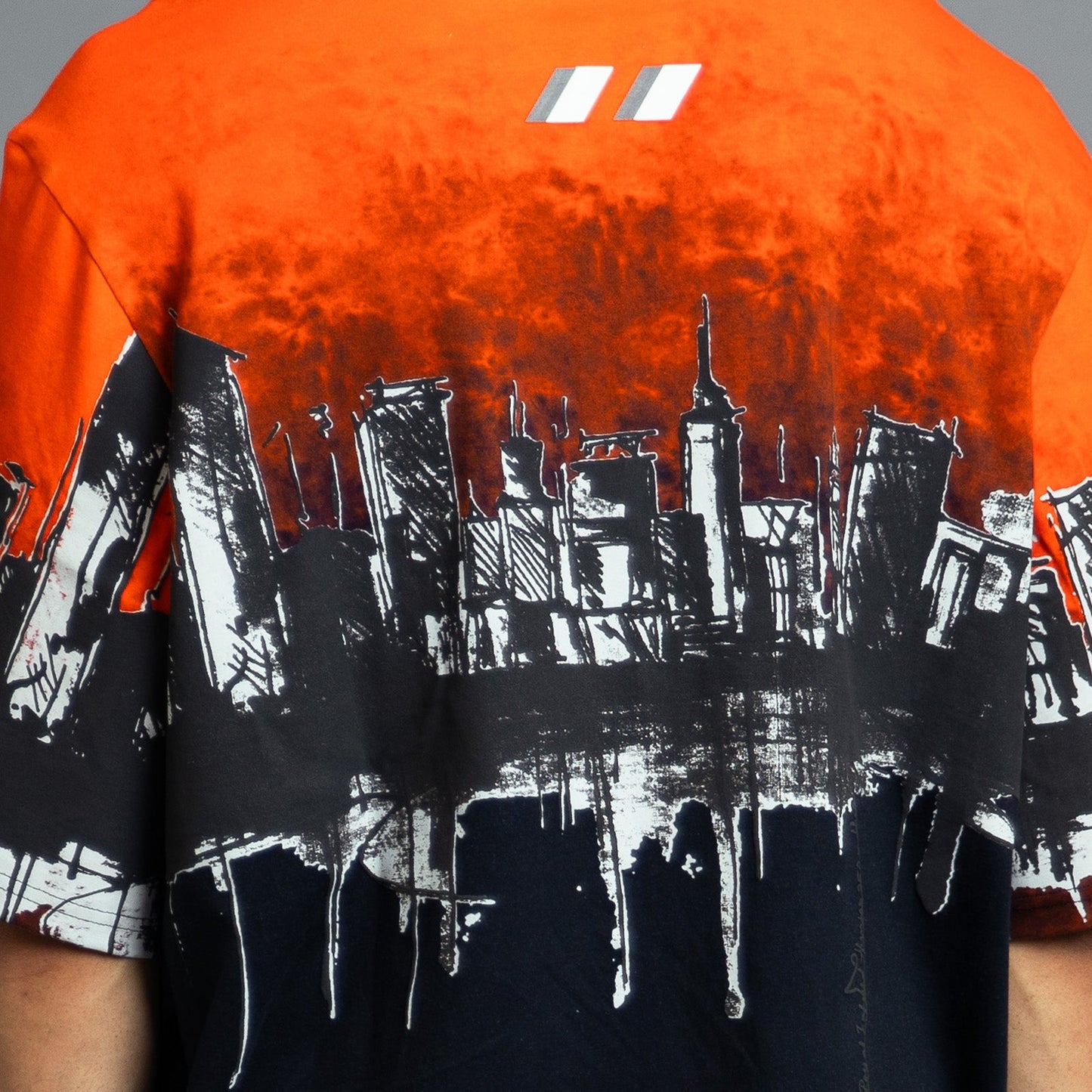 Royal Enfield Hunter 350 x HUEMN T-shirt (Ombre)