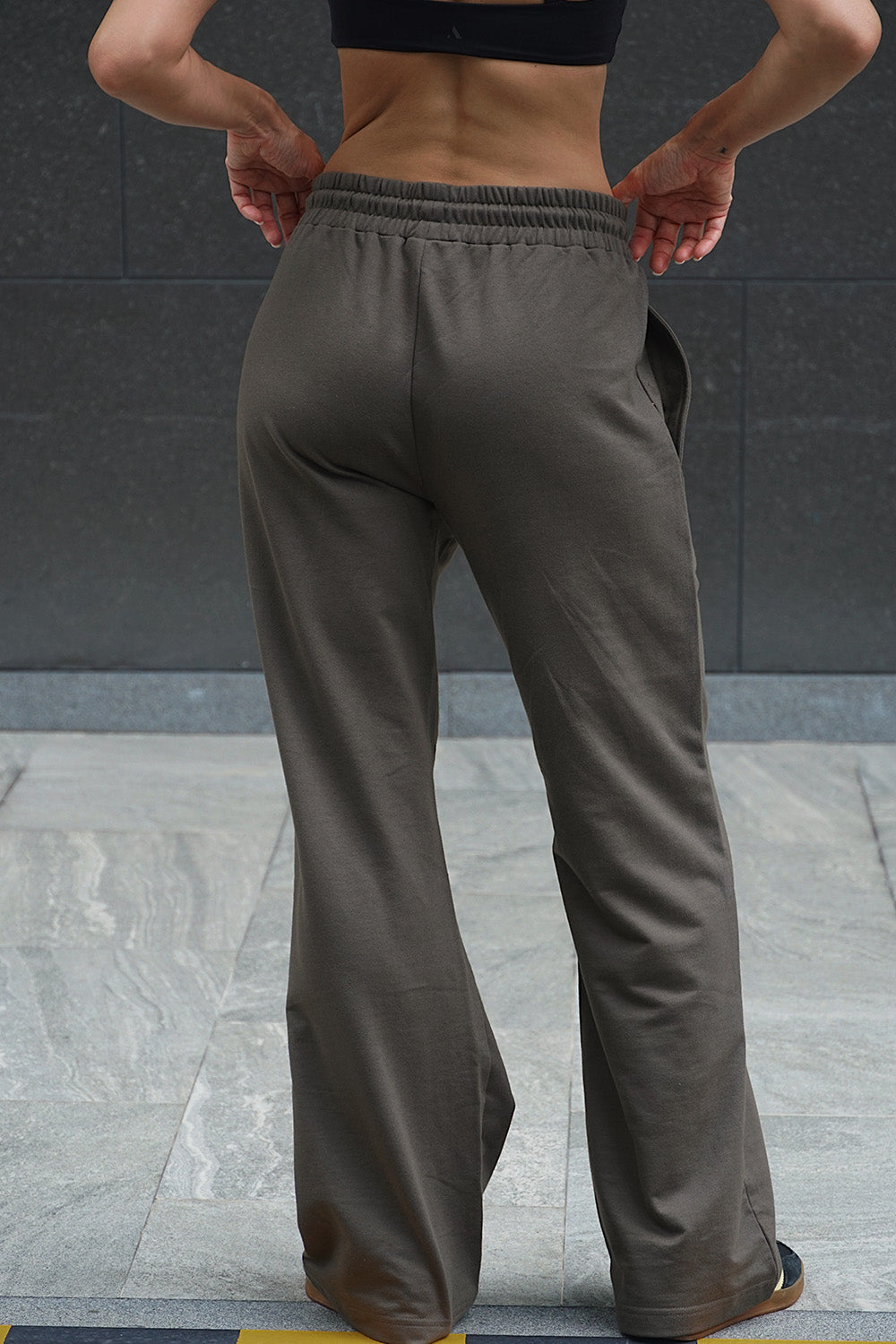 Shadow Olive Wide-Leg Sweatpants