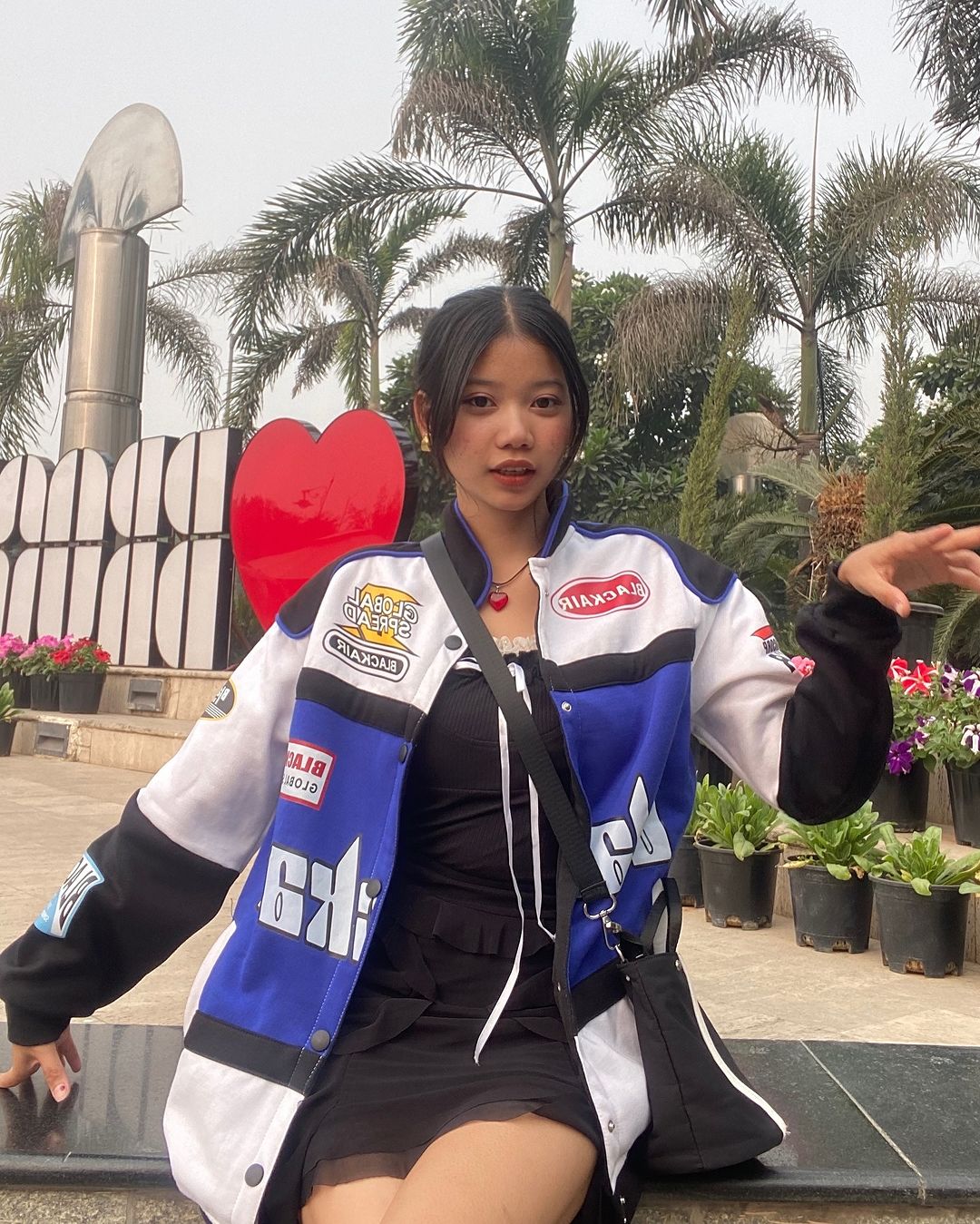 Black Air Classic Vintage Racing Jacket – Iconic Style for Motorsport Enthusiasts - Prime Fitz