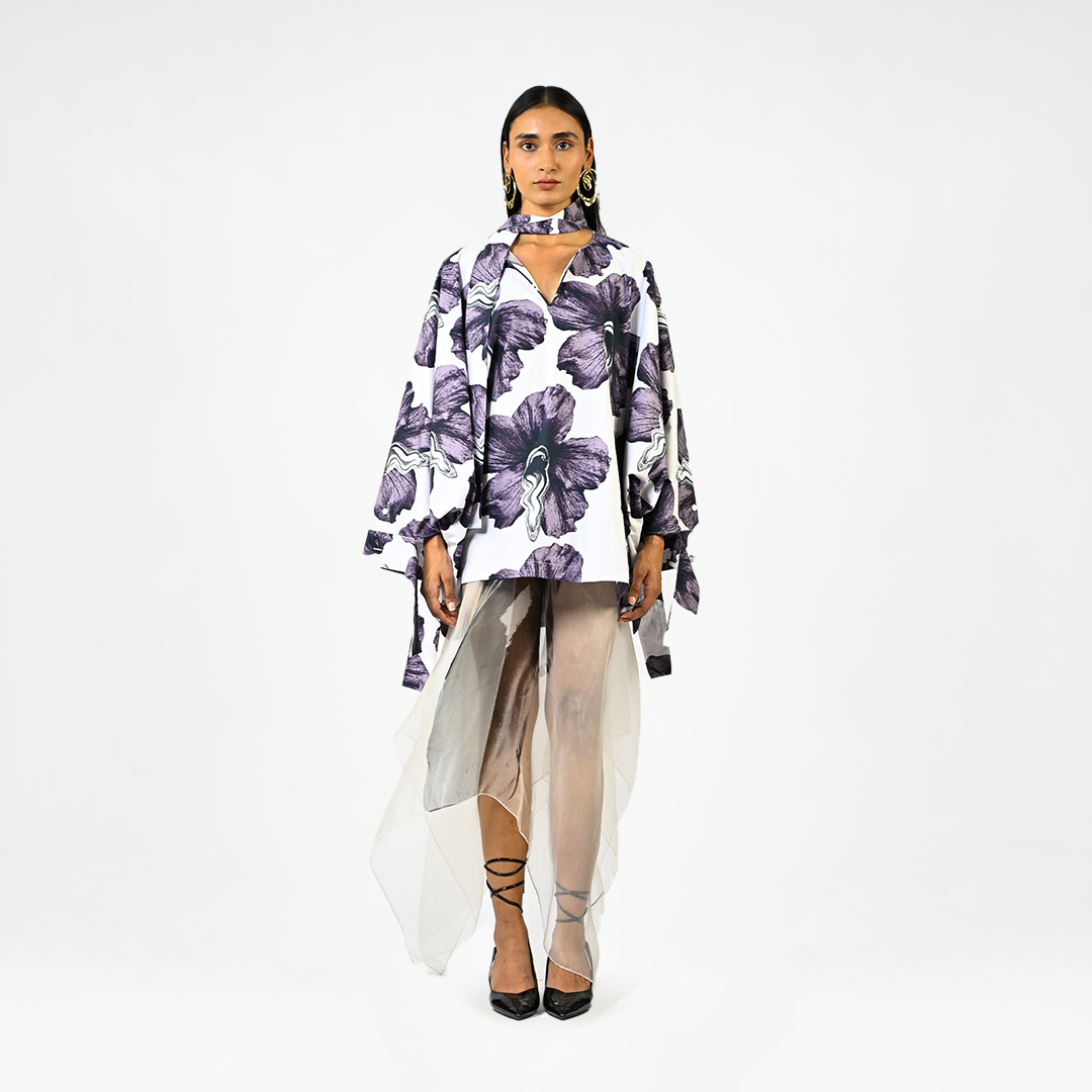 Tongue-printed kaftan kurta hybrid