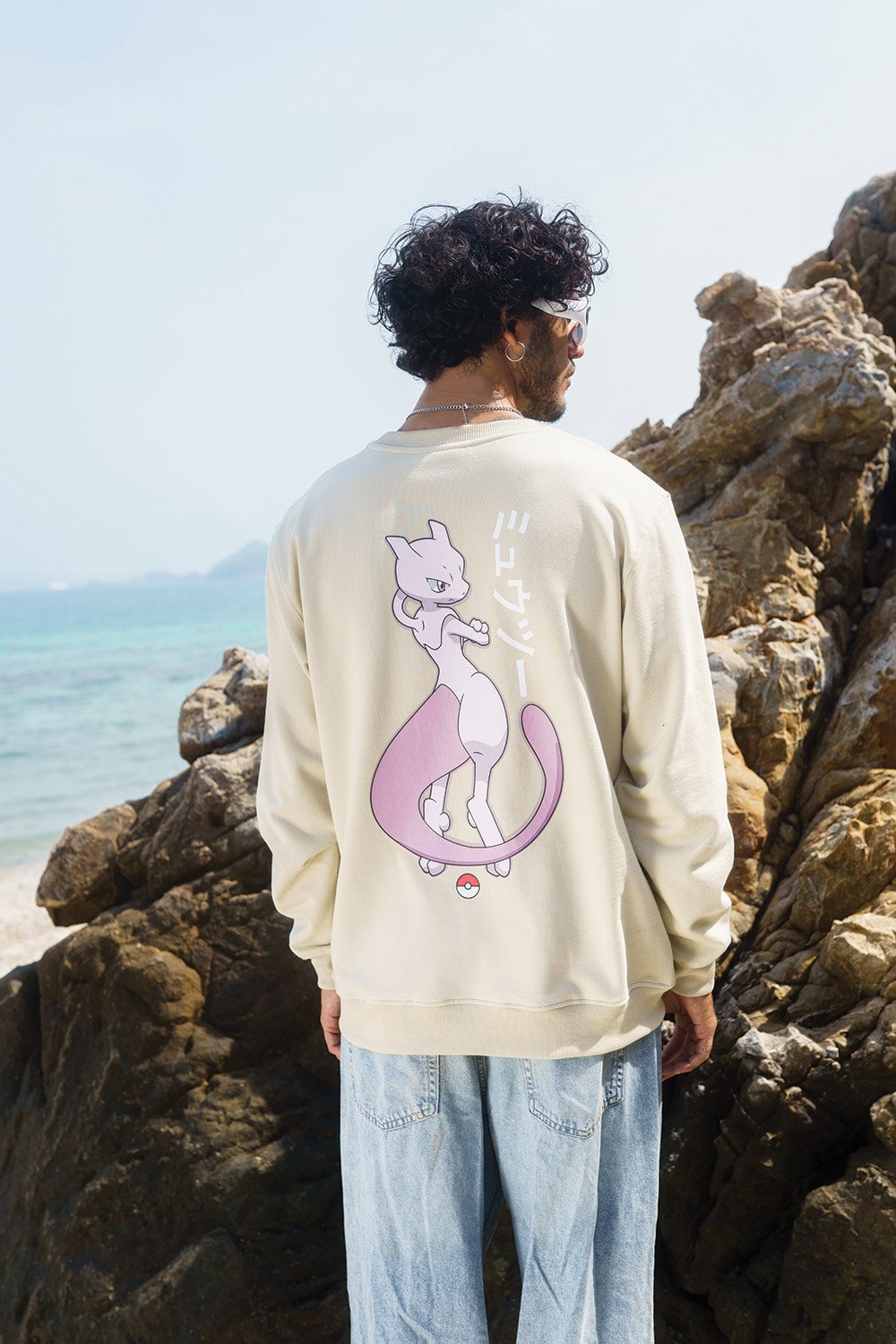 Legendary Mewtwo Oversized Sweatshirt